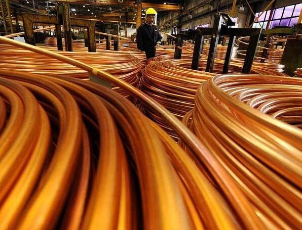 有色商品接力爆发！铜、、、铝价冲抵近10年新高！